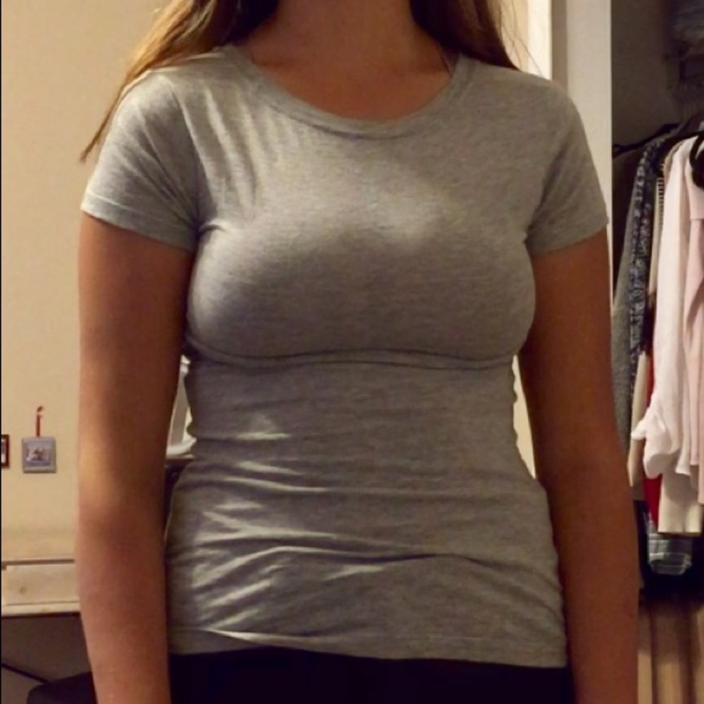 Grey Top - Picture 5 of 7